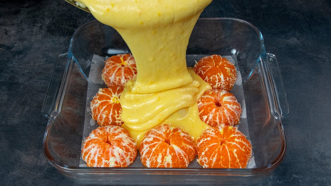 Prajitura cu mandarine proaspetesi si caramel, care arata deosebit si are gust minunat. Am obtinut cea mai delicioasa si rapida prajitura